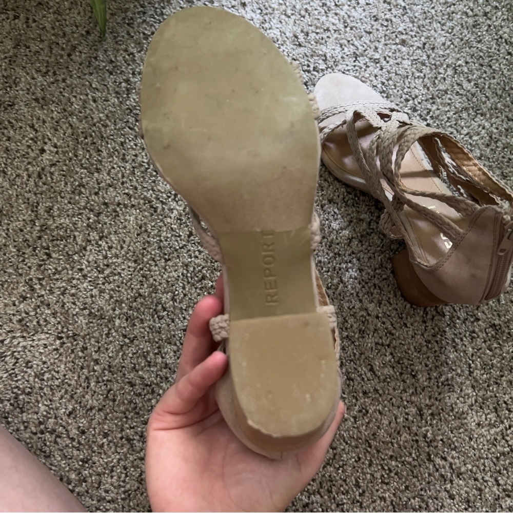 Report Heels - Picture 7 of 7